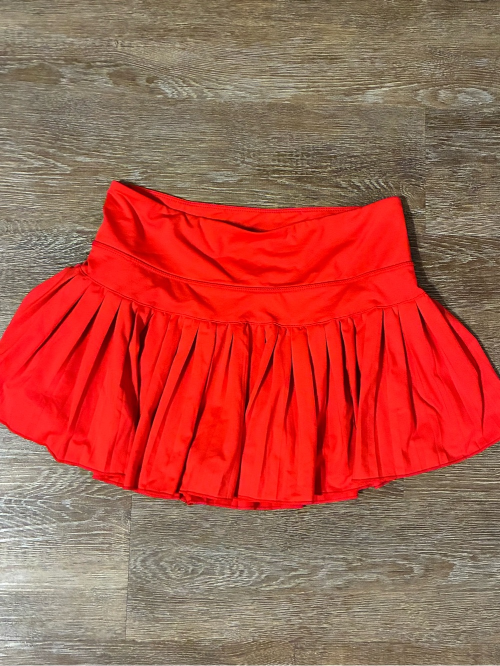 Gold Hinge Ruby Pleated Tennis Skirt Skort Womens M Red Built In Shorts
